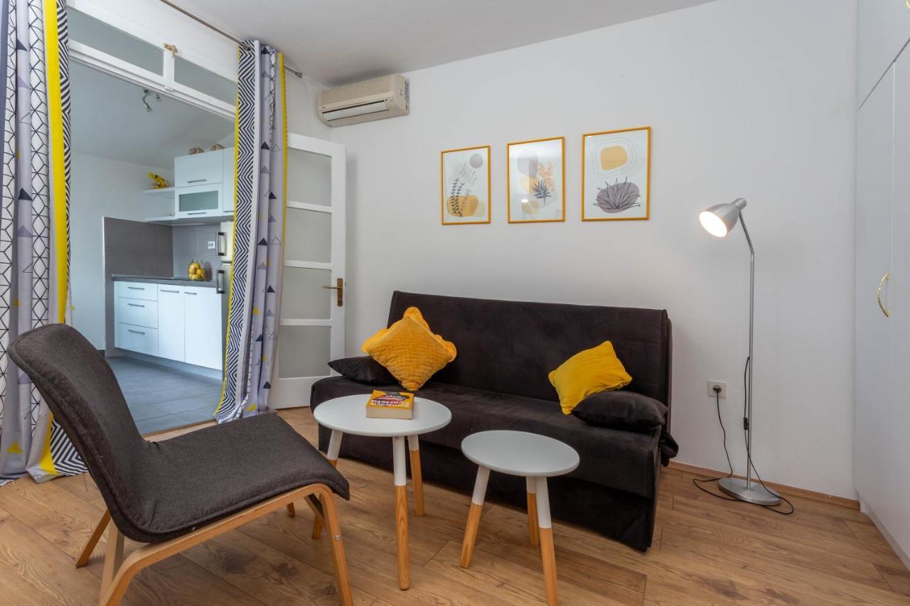 Apartment Tasina Hvar Town Esterno foto