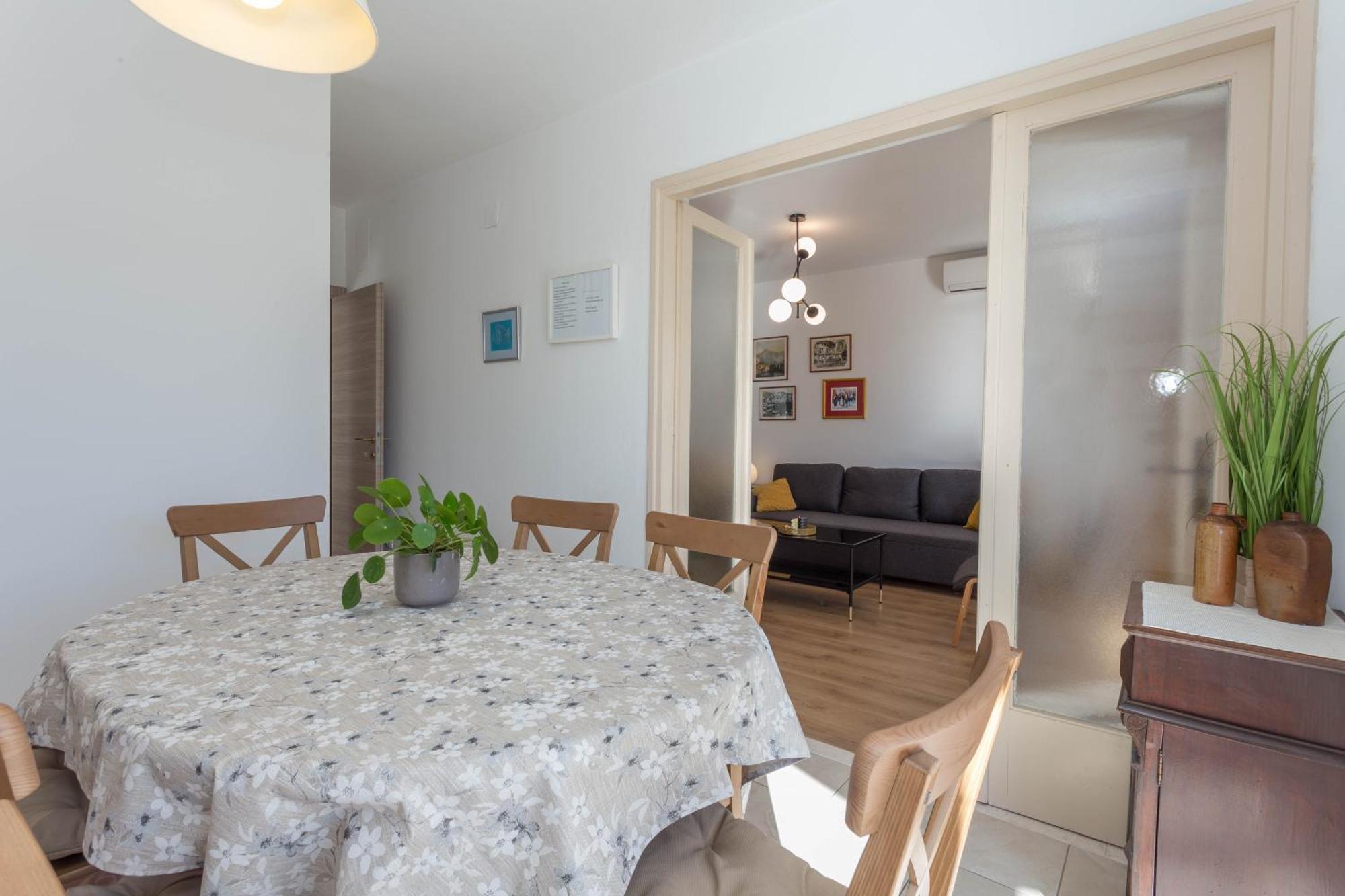 Apartment Tasina Hvar Town Esterno foto